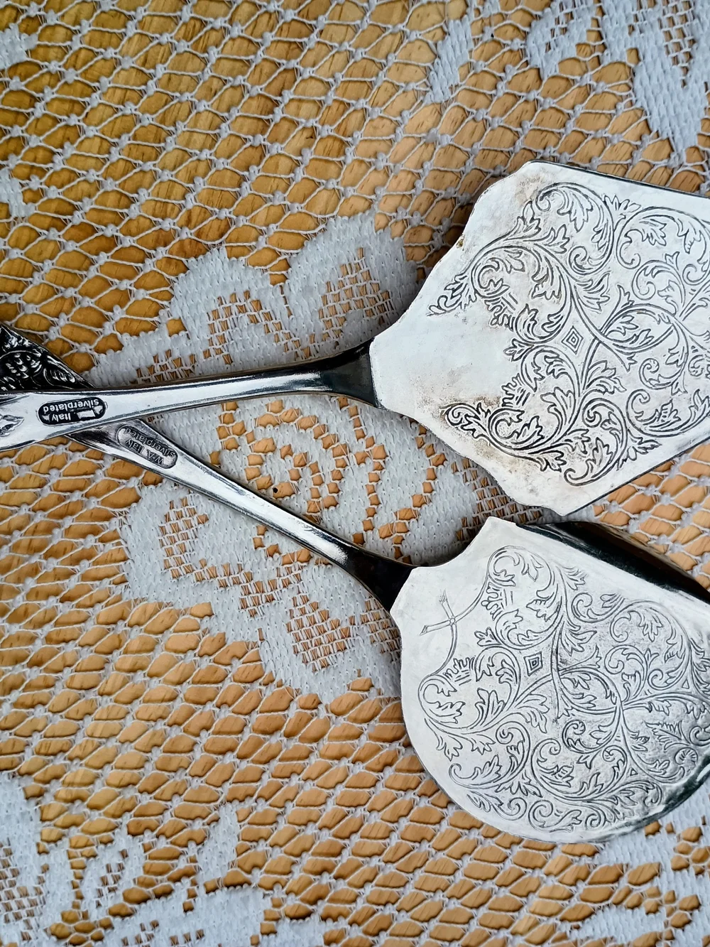 Ornate Silver Plate,Set. Cake Server Lrg Pie Server William Adams.2 Side Engrave